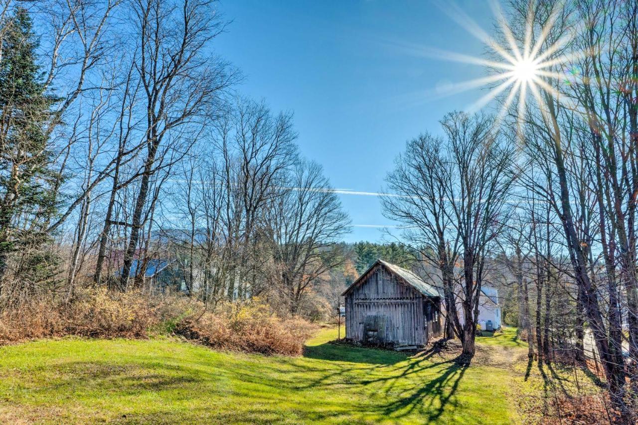 Charming Farmhouse Walk To Village And Trails! Burke Exterior photo